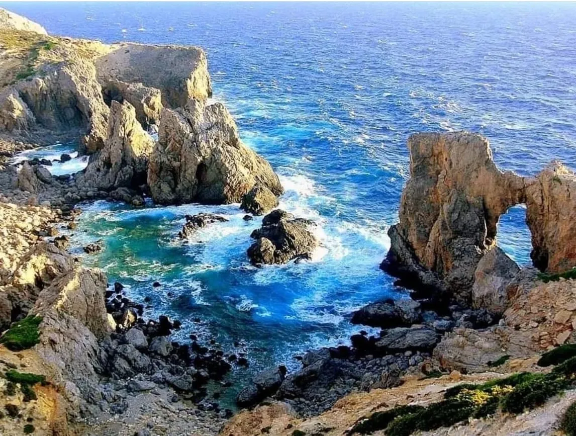 Kaki Lagkada — The Wild Coast